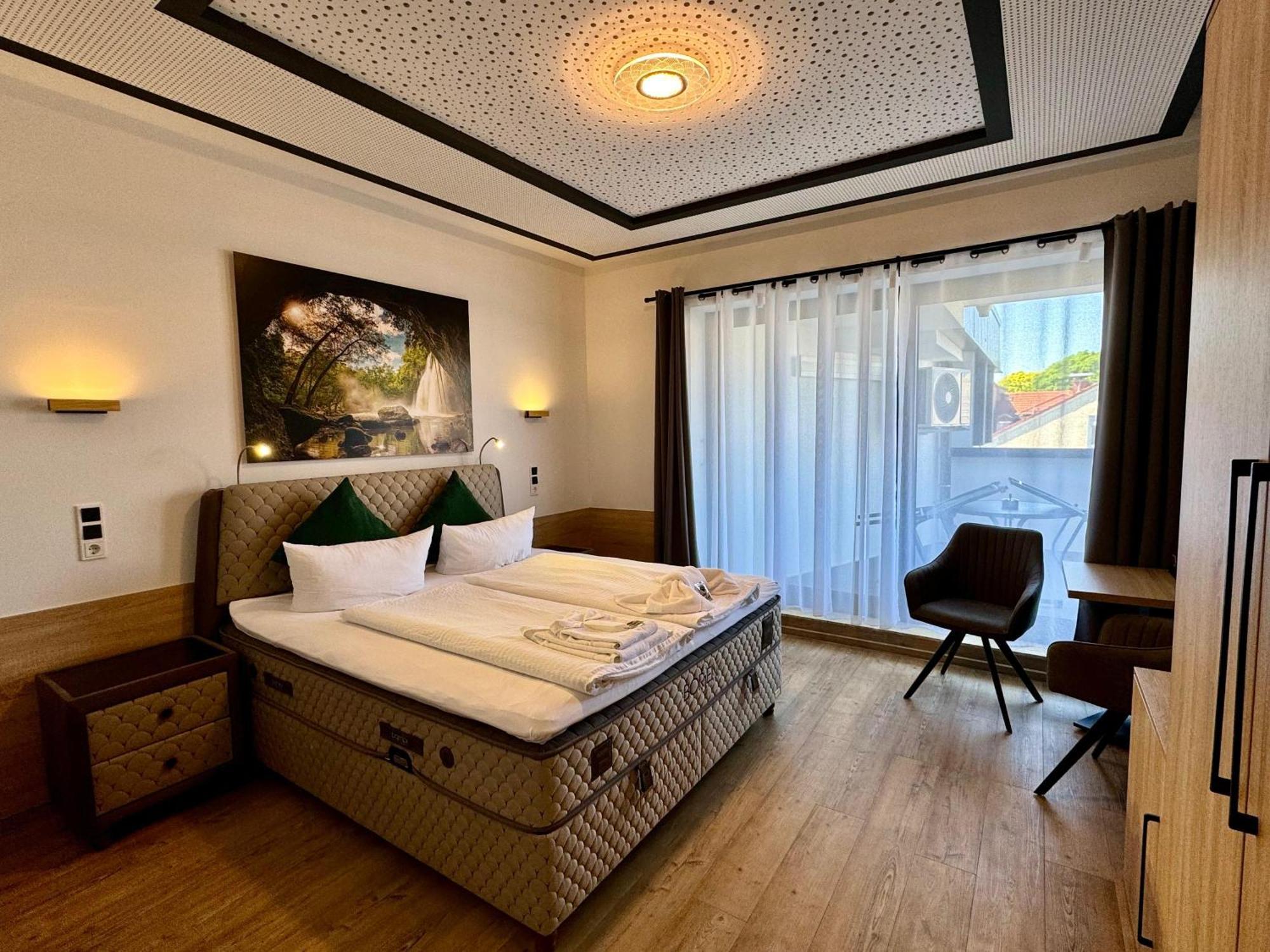 Hotel Montenegro Worms Exterior photo